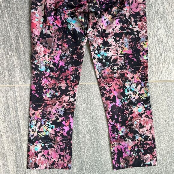 NWT Lululemon Fast & Free High-Rise Crop 19" Running Legging Black Pink Floral 4 - Picture 10 of 16